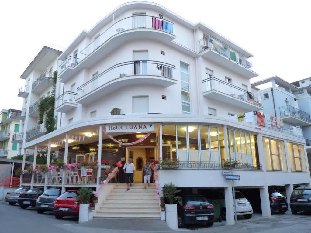 Hotel Luana リミニ エクステリア 写真